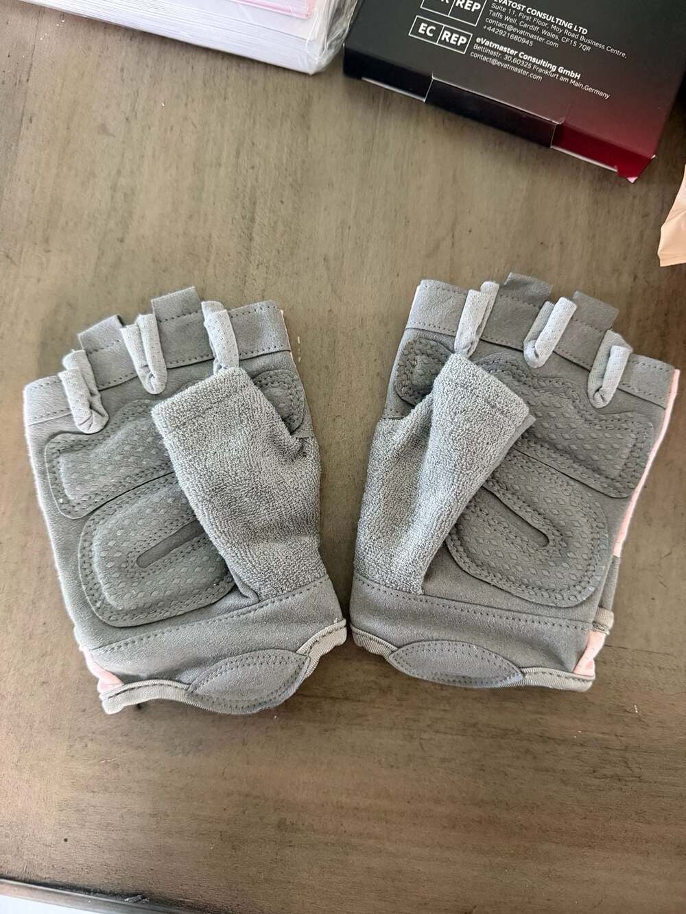 VINSGUIR Women's Breathable Half-Finger Workout Gym Gloves